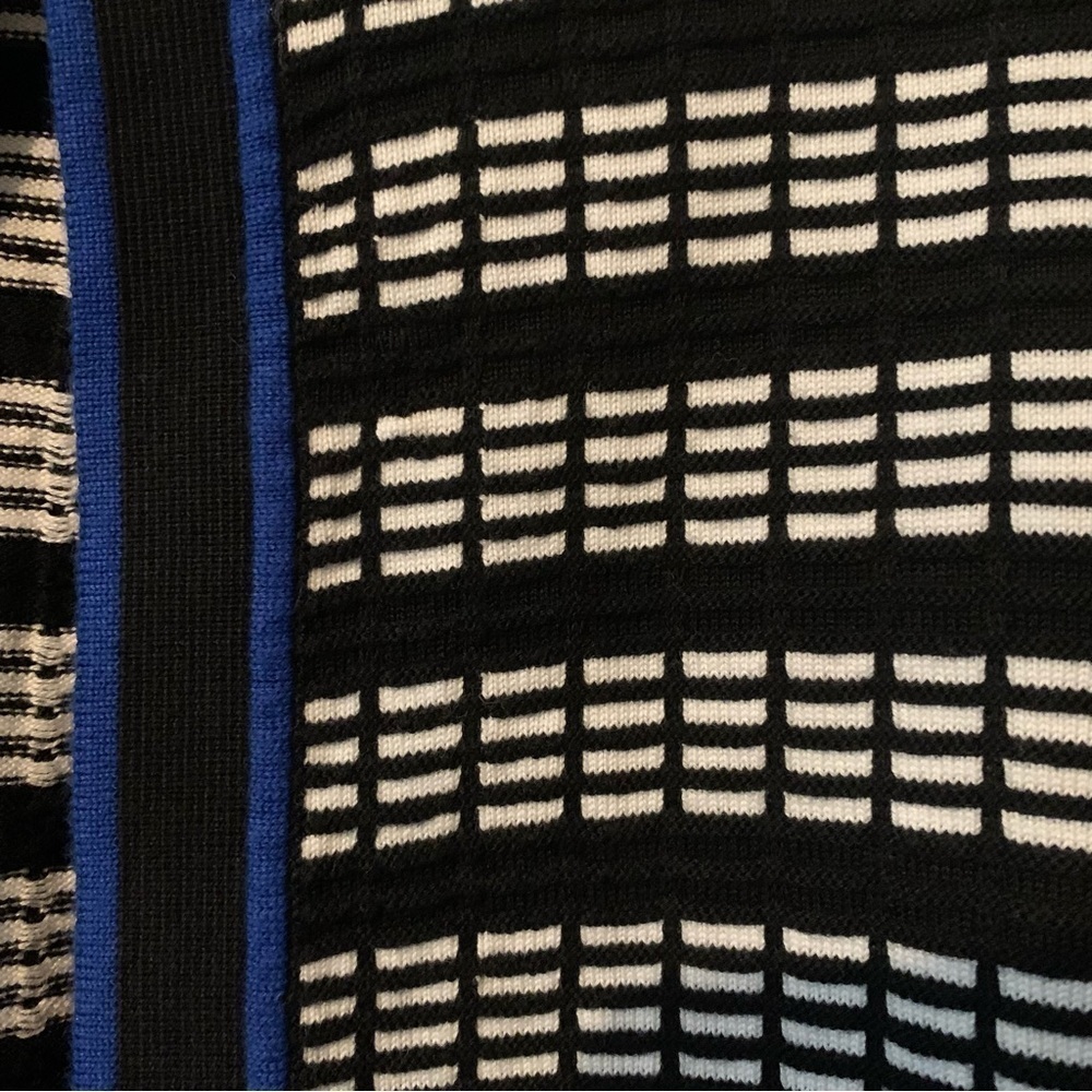 KASPER Black & White Sweater with Cobalt Blue Trim - Picture 4 of 8